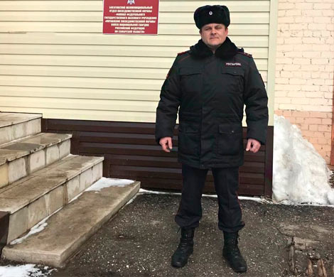 Под Самарой росгвардеец спас на пожаре человека