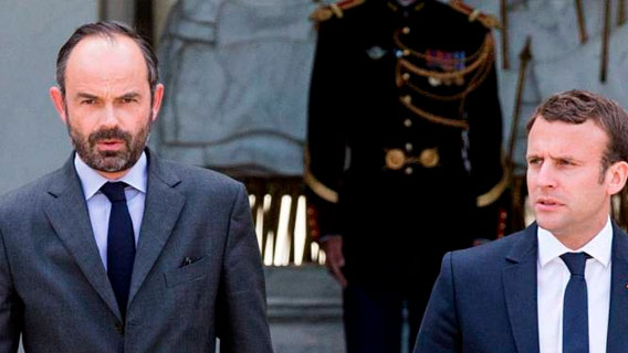 Популярность президента и премьер-министра Франции выросла с начала пандемии коронавируса