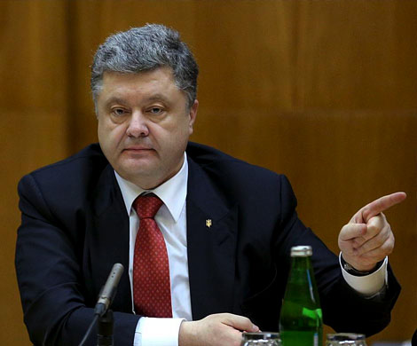 Порошенко намерен до лета добиться отставки Яценюка