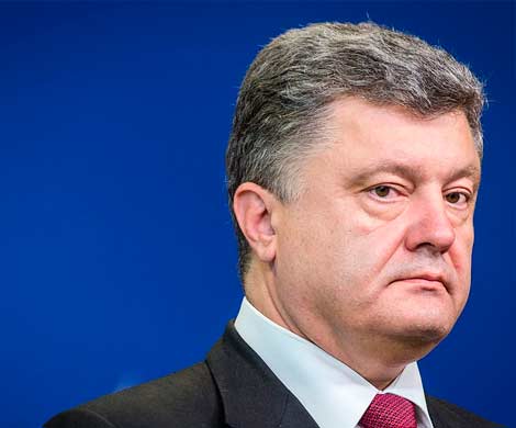 Порошенко назвал Красную Армию и УПА освободителями Украины от фашистов