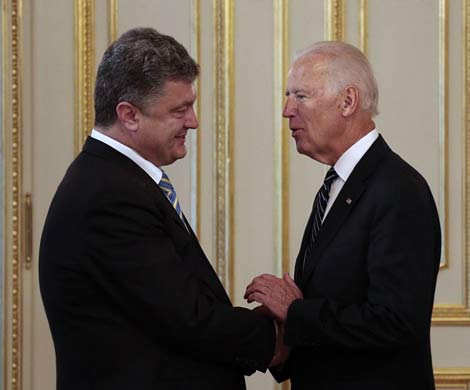 Порошенко обсудит с Байденом антироссийские санкции