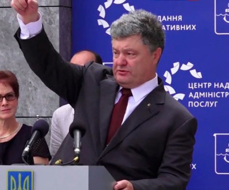Порошенко рассказал о своем пьянстве и объявил себя русскоязычным