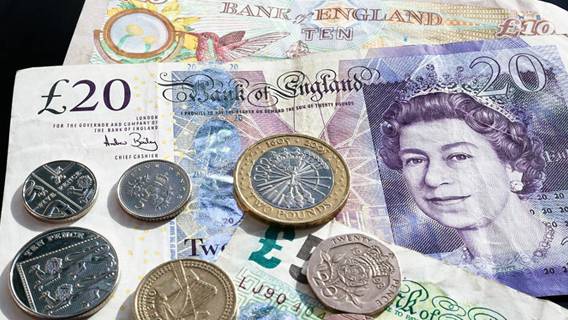 Правительство Великобритании выделит £3,5 млрд для решения проблемы облицовки зданий