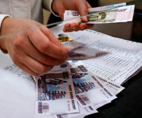 Правительство выделит деньги на повышение зарплат работников культуры