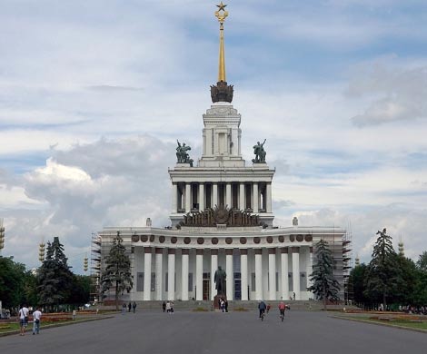 Правозащитники возмущены планами столичной мэрии застроить ВДНХ