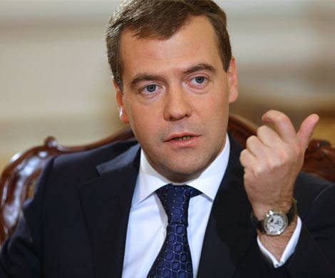 Премьер обещает продолжать закупать импортную медтехнику