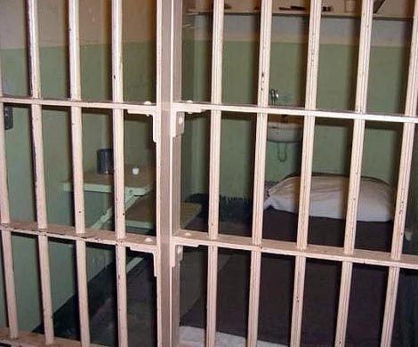 Престарелый педофил из Усть-Лабинска ответит за разврат с двумя детьми