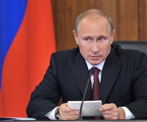Путин подписал закон о создании антикризисного фонда