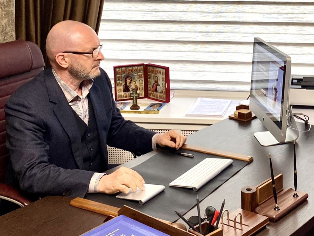 Против «вируса зла»: деструктив в сети нацелен на молодежь 