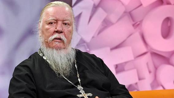 Протоиерей Дмитрий Смирнов: коронавирус дает выявить в людях лучшие качества