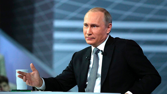 Путин анонсировал падение военных затрат