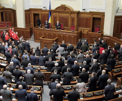 Рада пляшет кадровый гопак