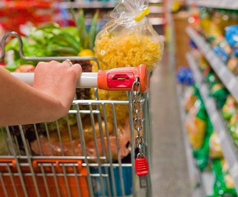 Реализация программы карт продпомощи переносится на 2017 год –  Минпромторг