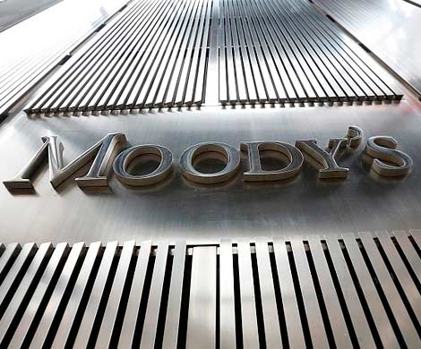 Рейтинг "Газпрома" от Moody's стал выше рейтингов России