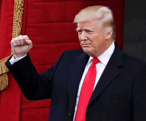 Рейтинг недовольства Трампом продолжает расти