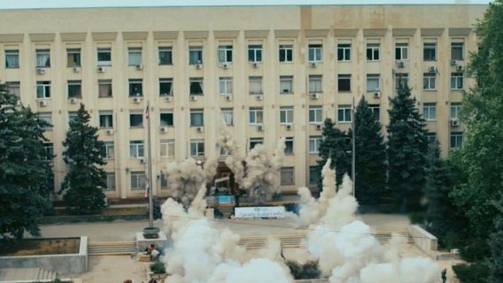 Режиссёр Максим Бриус о съемках драмы Пригожина «Солнцепёк»: «Сразу настроил актёров на максимально правдоподобную игру»