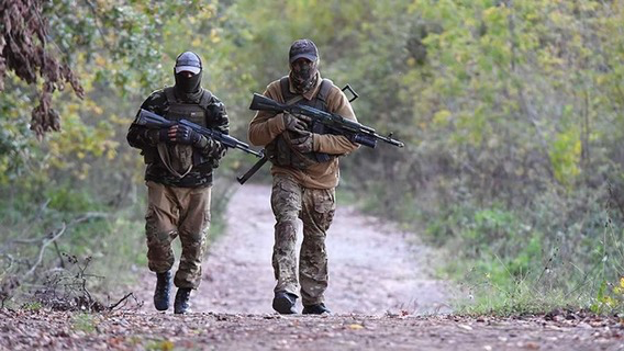 РИА Новости показали операцию разведотряда «ЧВК Вагнера», состоящего из бывших заключенных
