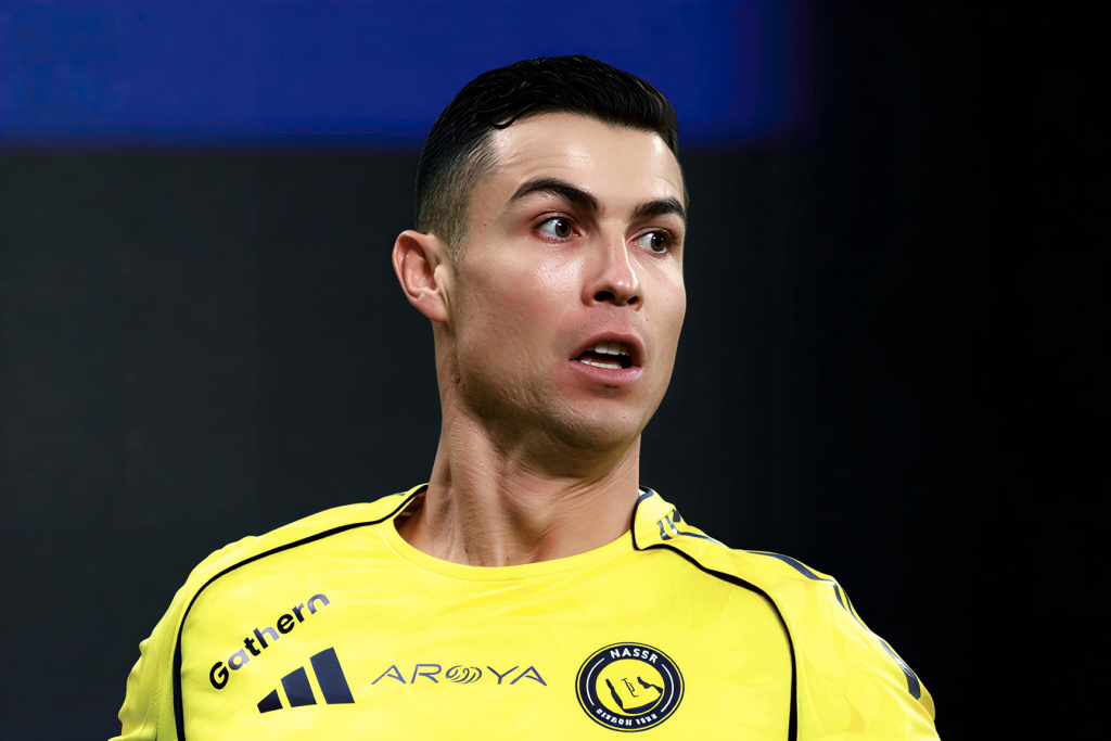 Роналду остался в Саудовской Аравии на фоне ракетных ударов Ирана