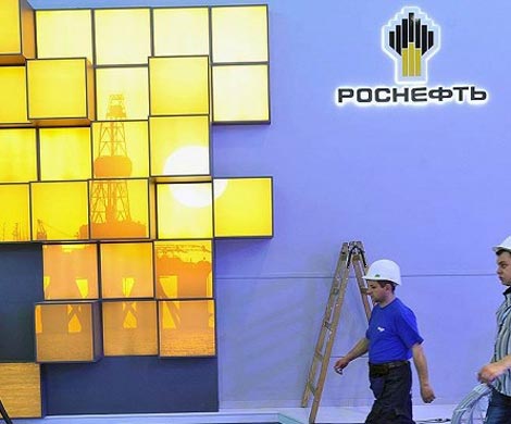 «Роснефть» приобрела половину индийского НПЗ