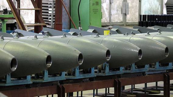 Российская экономика все больше структурируется вокруг конфликта на Украине
