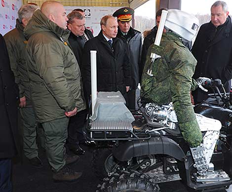 Россия разрабатывает человекоподобного военного робота