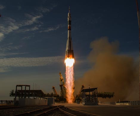 Россия зажигает космические ракеты «большой деревянной спичкой»