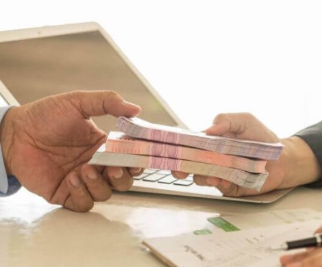 Россиянам могут разрешить временно не выплачивать кредиты