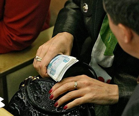 Россиянам стали платить на 7,7% больше