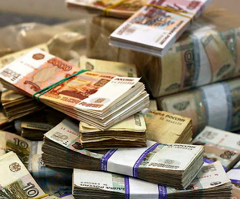 Россияне могут забрать рублевые депозиты из банков
