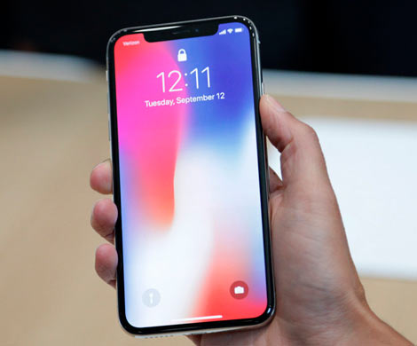 Россияне раскупили все доступные по предзаказу iPhone X за 3 минуты‍