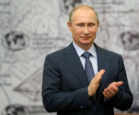 Россияне считают Путина политиком года