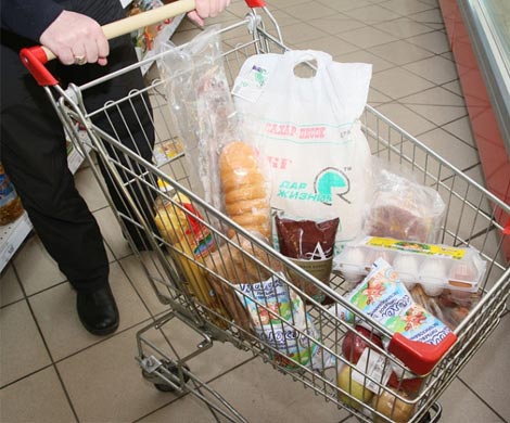 Россияне выбирают дешевые продукты 