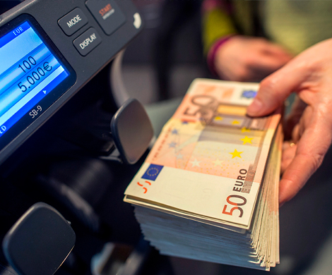 Россияне забрали из банков $4,5 млрд.