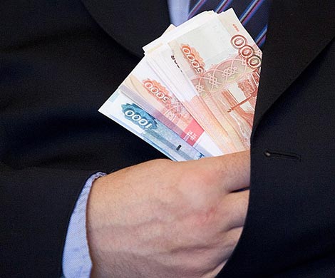 Росстат назвал самых дорогих чиновников