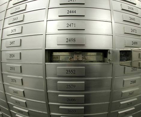 Руководящему составу МВД запретят открывать счета за границей
