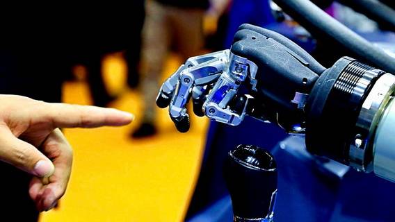 Рынок искусственного интеллекта Шанхая начал приглашать международных специалистов