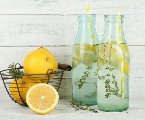 Самым эффективным средством от похмелья признали газировку со вкусом лимона