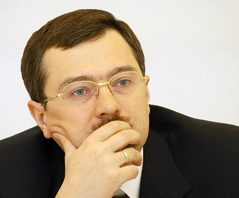 Сергей Кириенко слил пенсии банкроту Мотылеву