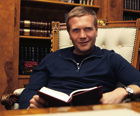 Шумков подрядил на PR Зарядья Навку
