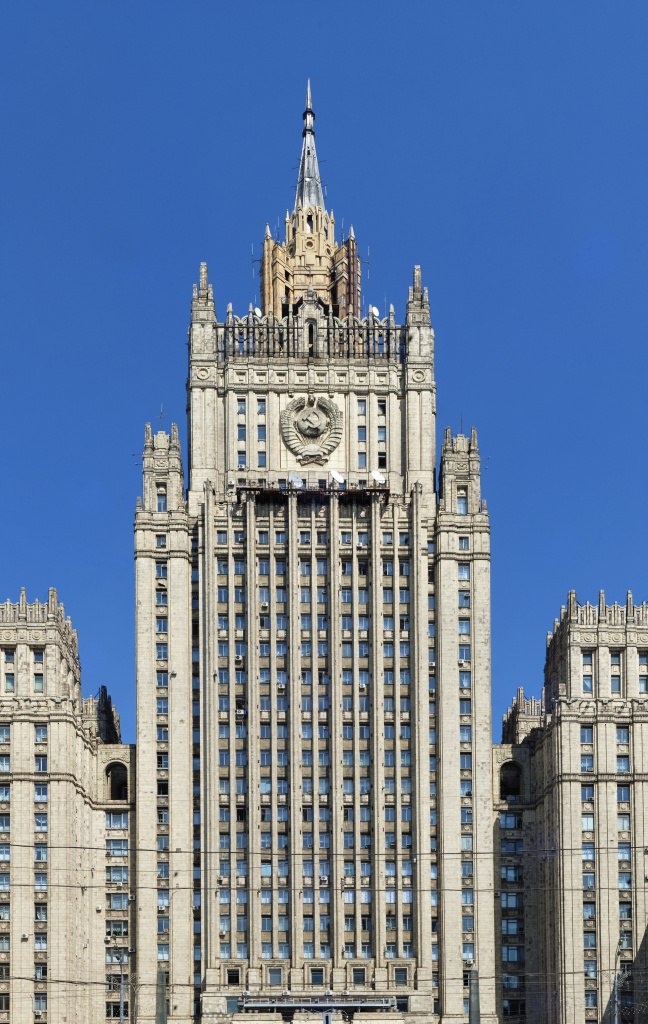 Шведского посла вызвали в МИД из-за атак дронов на дипмиссию