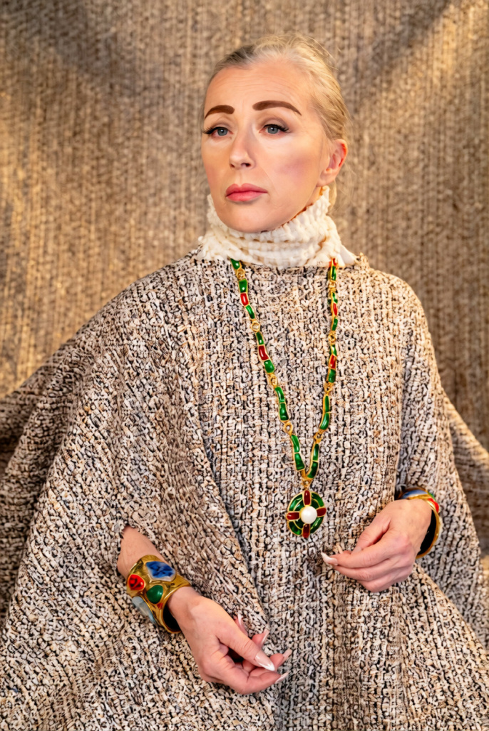 Синди Шерман и Chanel: как архив модного дома спас художницу от кризиса