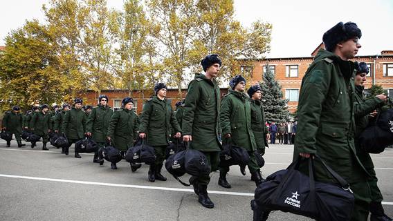Служи с комфортом, солдат! Призывники Ленинградской области и Санкт-Петербурга пополнят ряды Вооруженных сил России