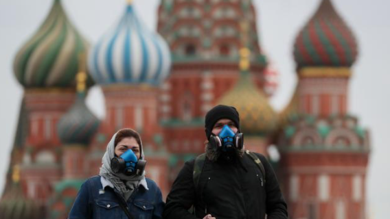 СМИ узнали об отказе властей от введения жесткого карантина