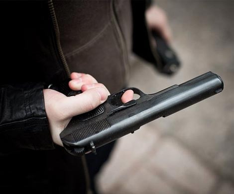 Смоленская область: В Ярцево неизвестные устроили стрельбу возле бара