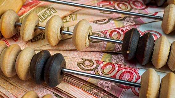 Смольный увеличит расходы бюджета на содержание команды Беглова на 840 миллионов рублей
