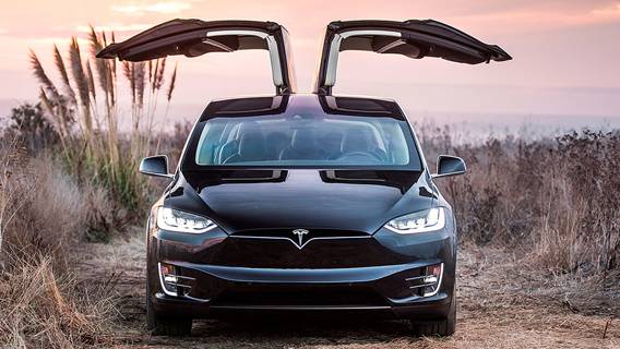 Согласно опросам китайских владельцев электромобилей, качество машин Tesla уступает отечественным производителям