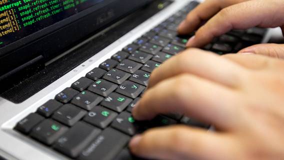 Сотни ученых Великобритании подозреваются в содействии Китаю в создании оружия