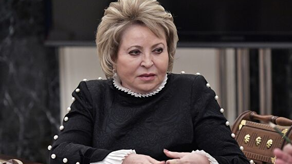 Спикер Совфеда Валентина Матвиенко советует россиянам не планировать поездки за границу до конца года
