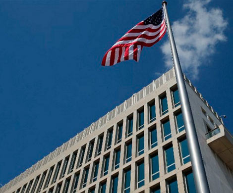 США могут закрыть свое посольство на Кубе из-за «акустической атаки»