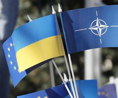 США не примут Украину в НАТО без реформ и против желания украинцев
